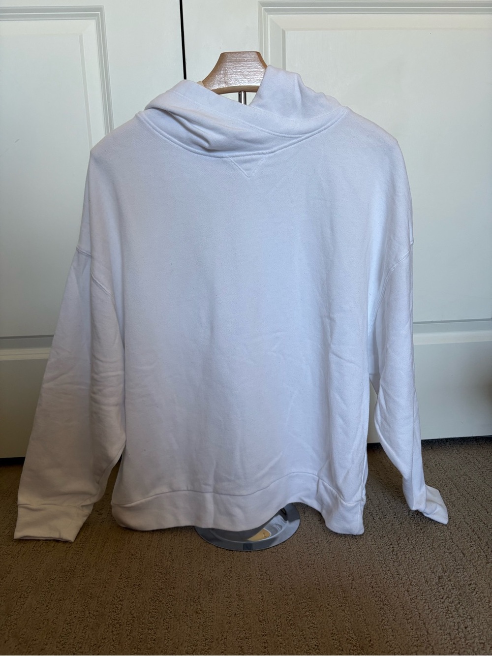 Fabletics White Hooded Pullover Sweatshirt